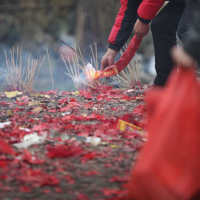 祭祀亡者 清明祭祀.jpg